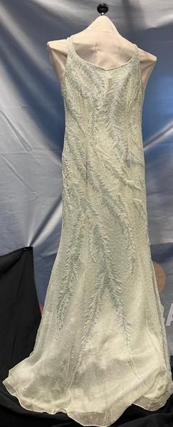 Dress 37.jpg